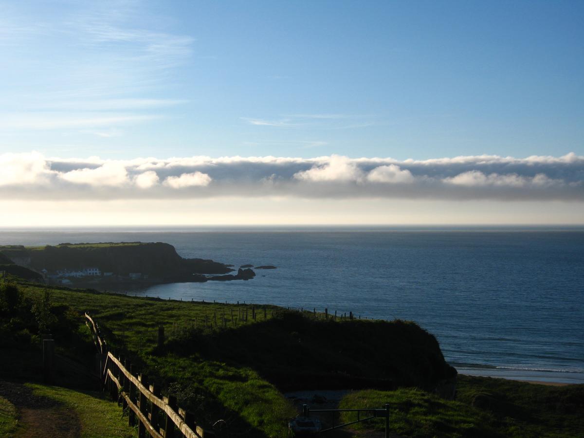White Park Bay Youth Hostel 발린토이 외부 사진